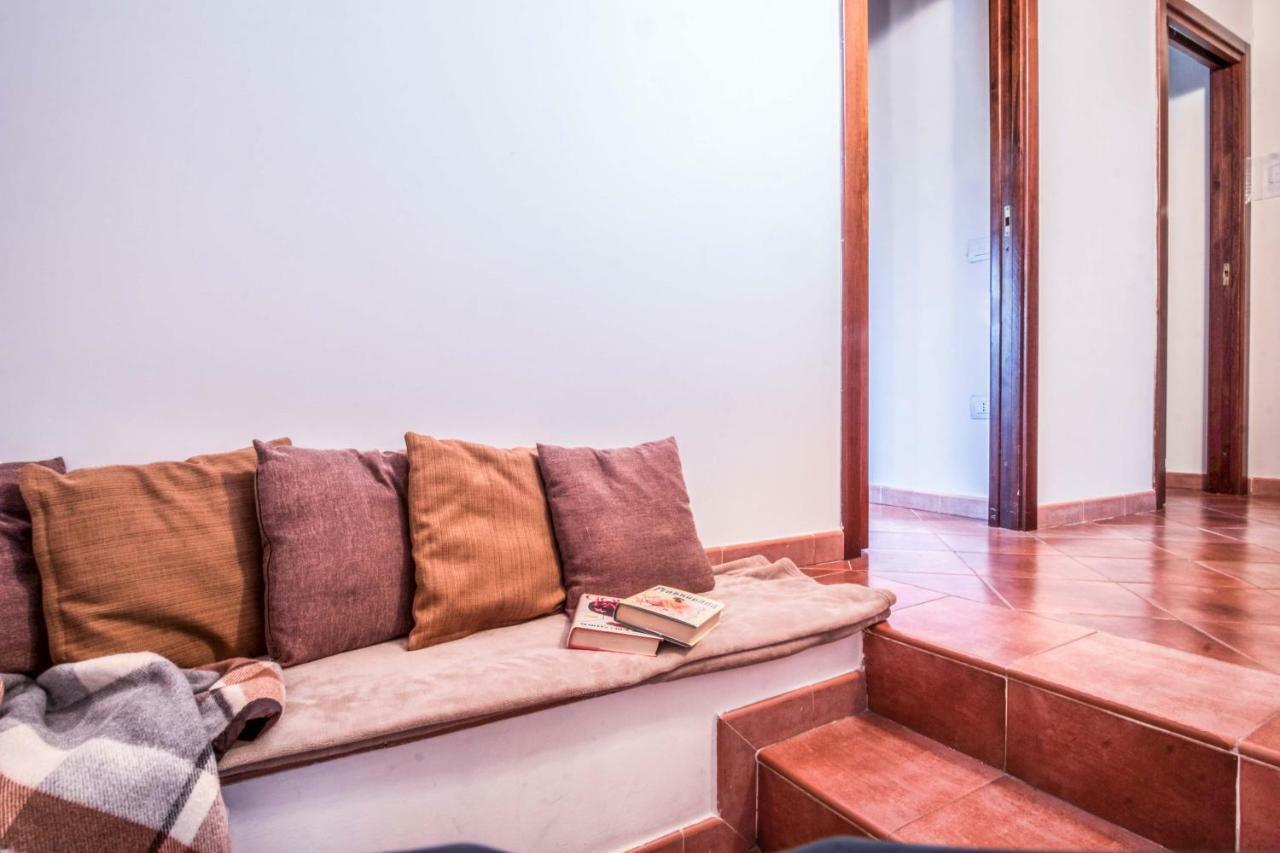 Amore Rentals - Maison Palazzo Correale Sorrento Bagian luar foto