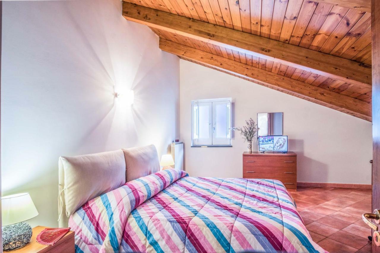 Amore Rentals - Maison Palazzo Correale Sorrento Bagian luar foto